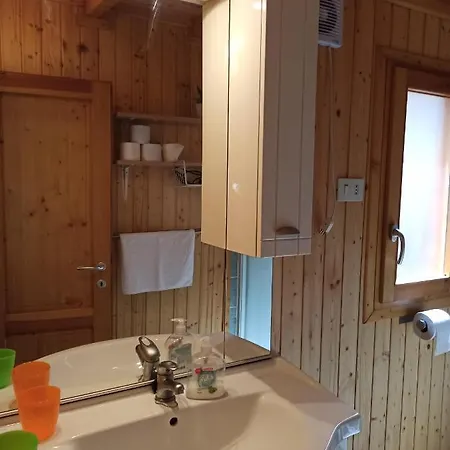 Chalet Seaesta Comfort Lago Di Lugano * פורלצה